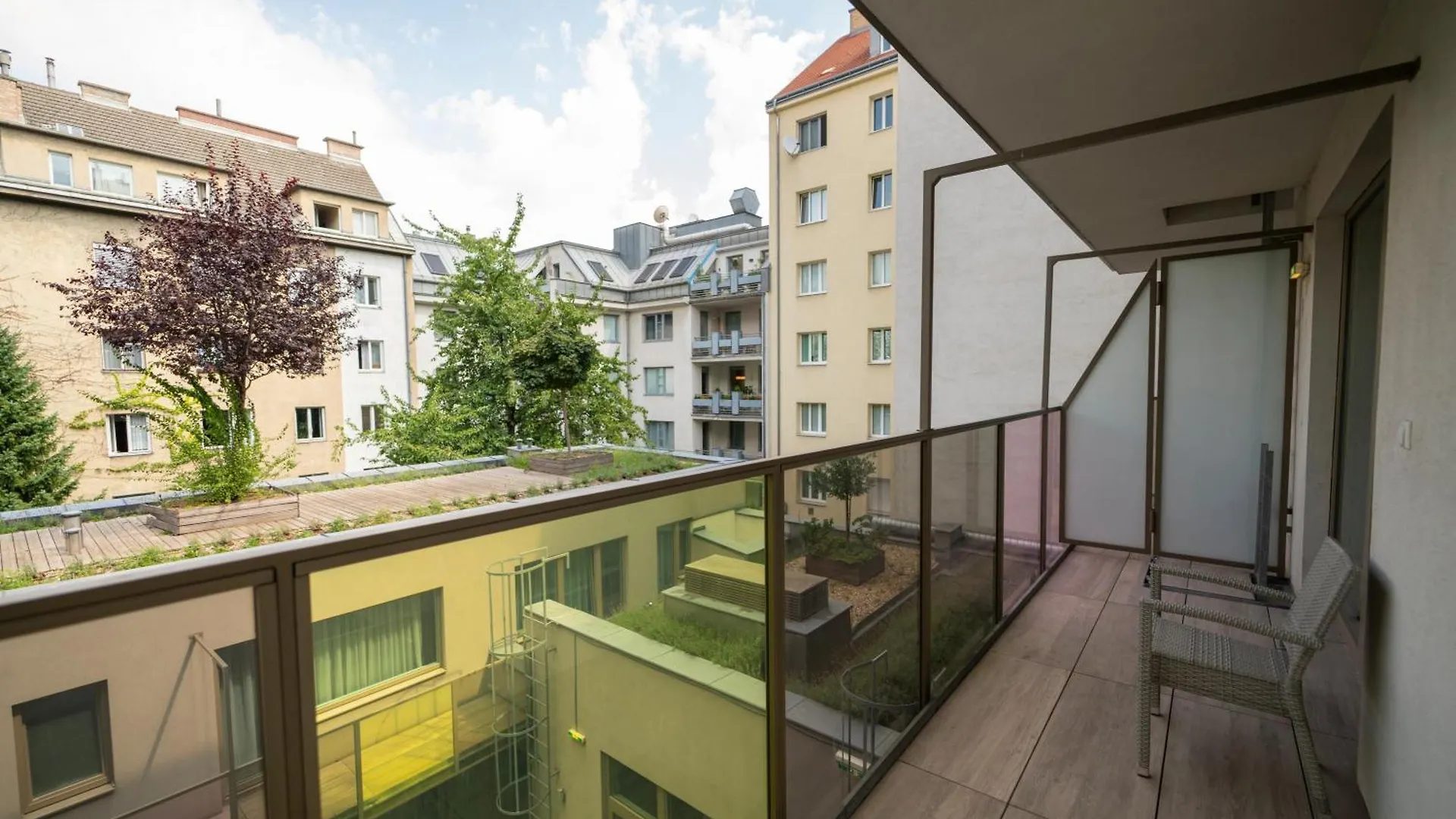 Pakat Suites Vídeň Hotel