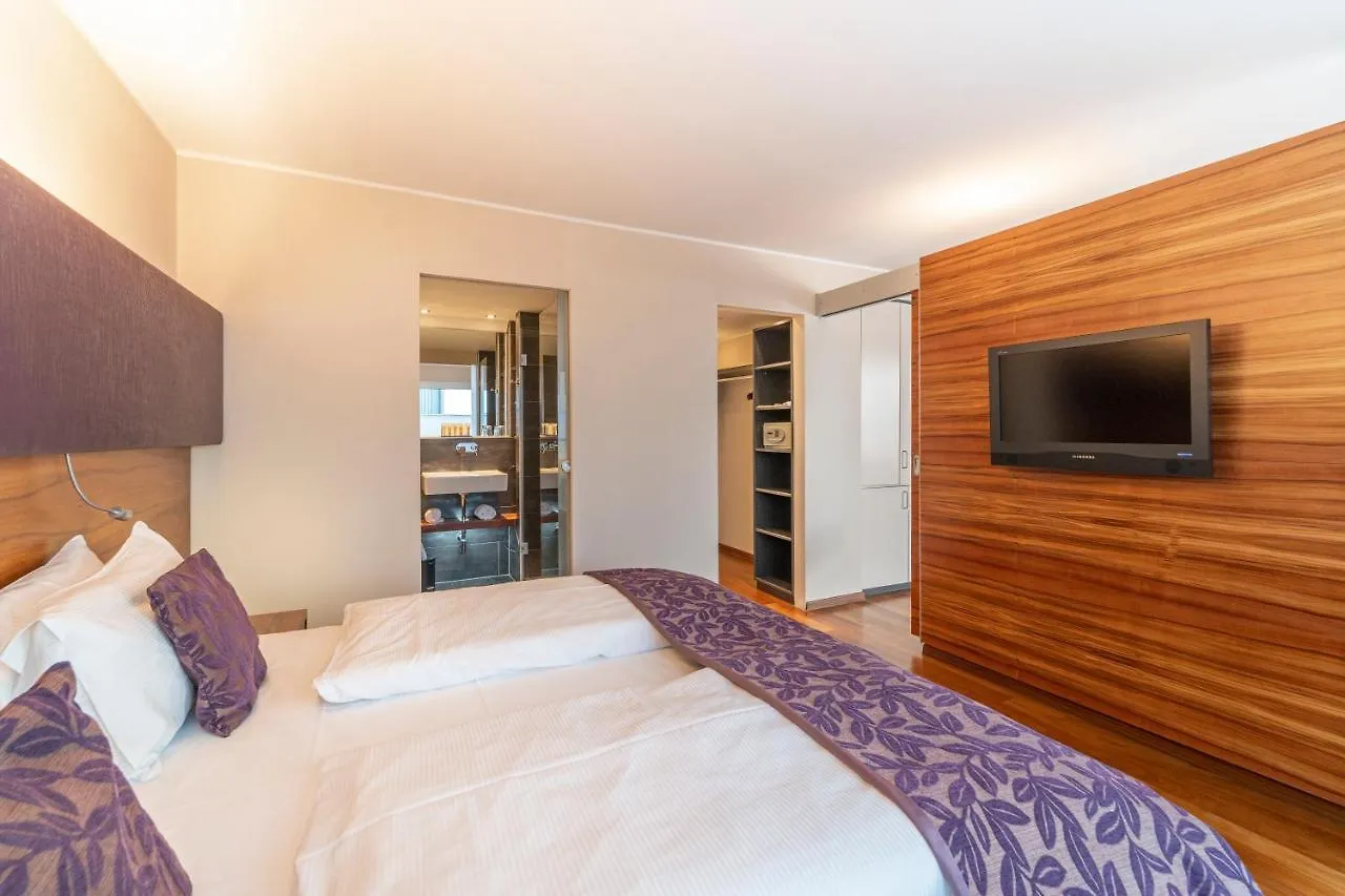 **** Hotel Pakat Suites Viena Áustria
