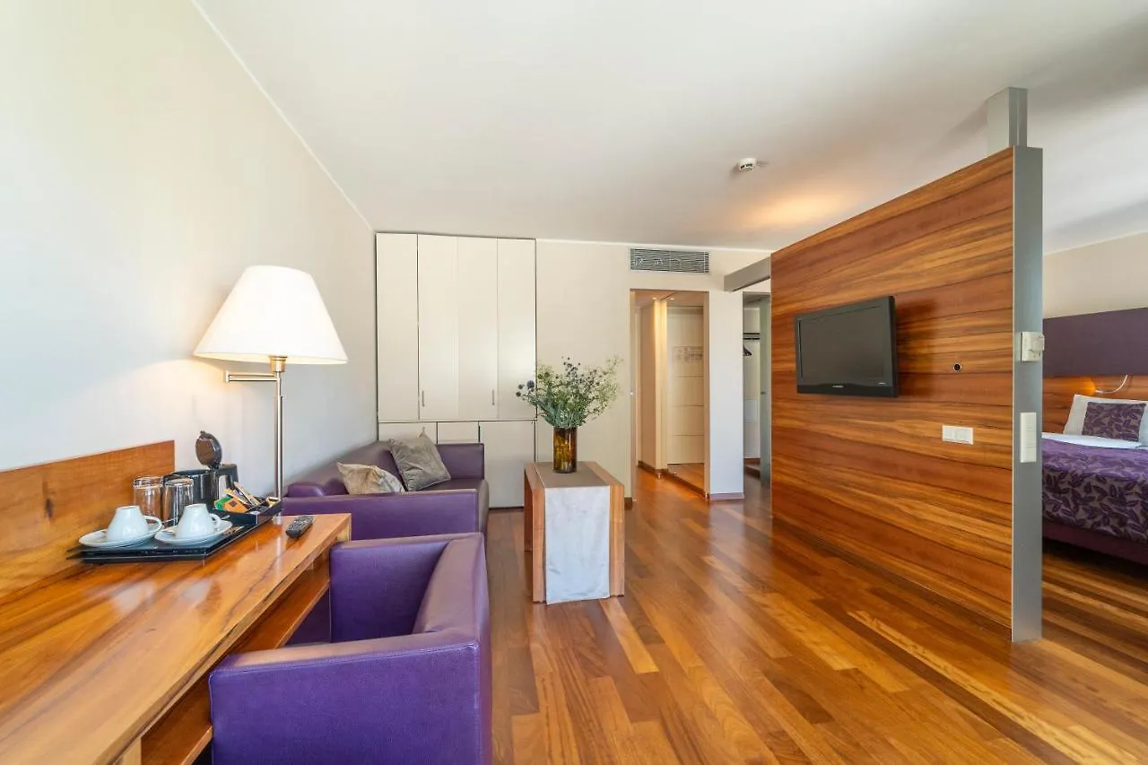 Hotel Pakat Suites Viena
