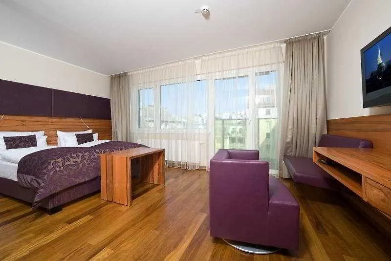 Pakat Suites Viena