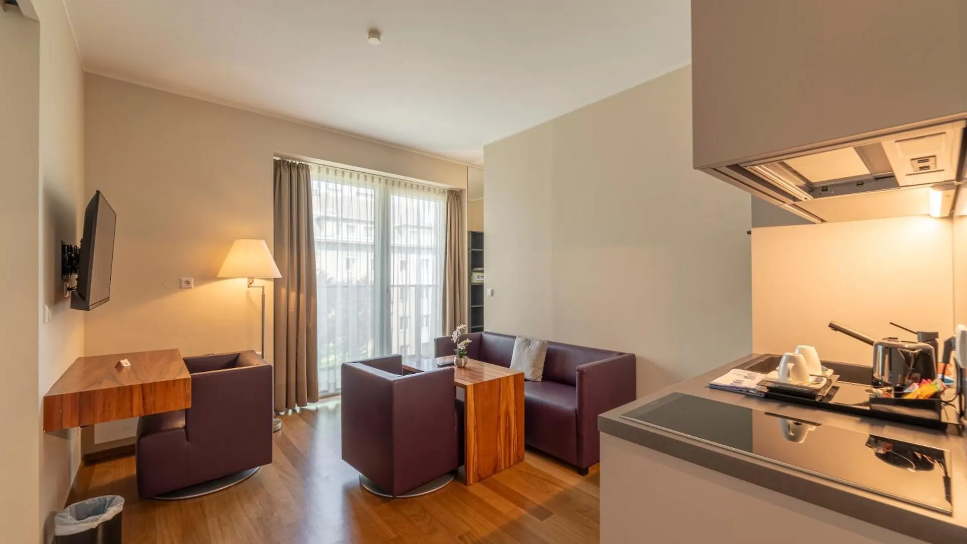 Hotel Pakat Suites Viena