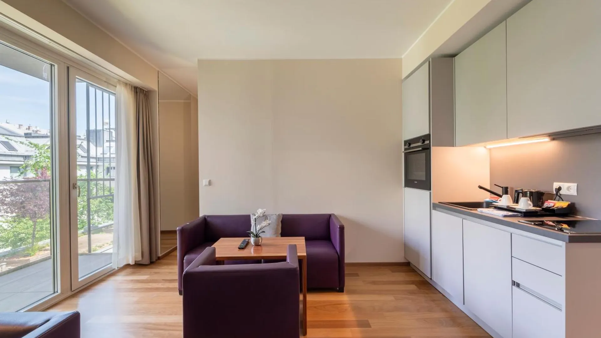Hotel Pakat Suites Viena