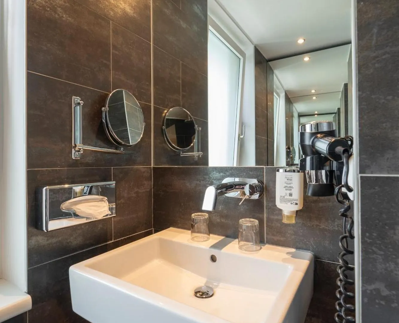 **** Hotel Pakat Suites Wenen Oostenrijk