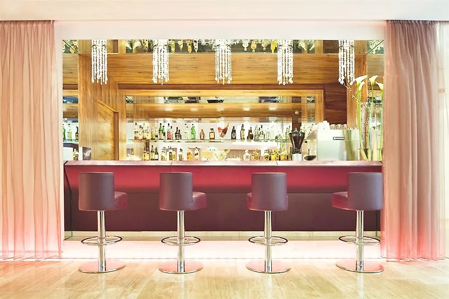Hotel Pakat Suites Viena